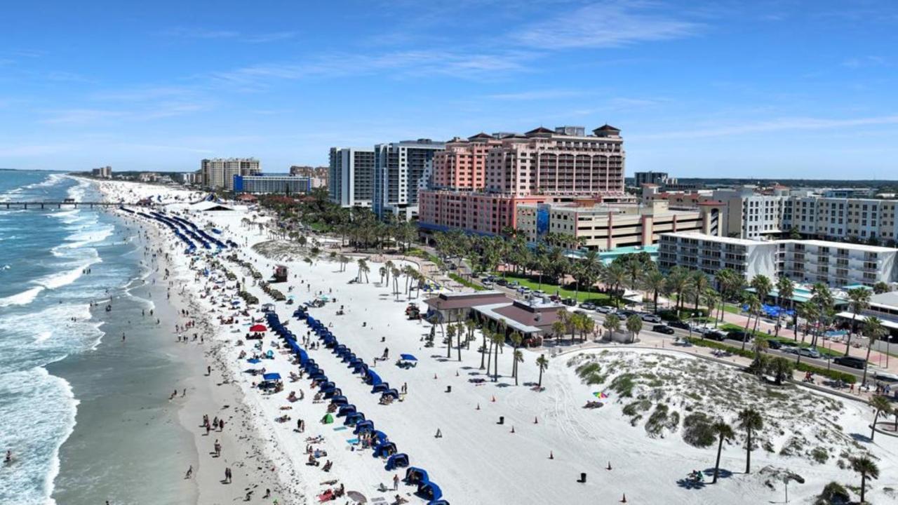 Pelican Pointe Hotel Clearwater Beach Buitenkant foto